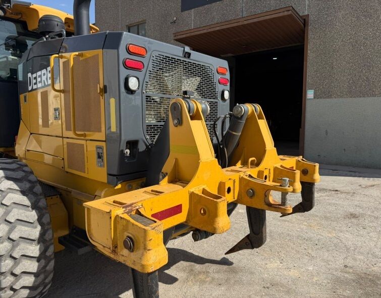 JOHN DEERE  672GP AWD **ZUGELASSEN**